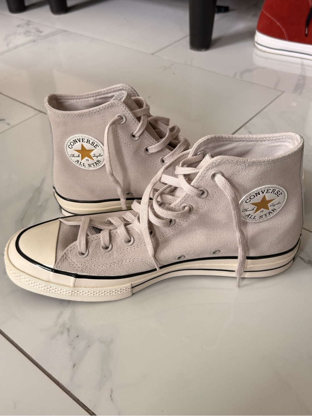 Men’s Converse Chuck 70 Suede High Top light gray Shoes Sz 10